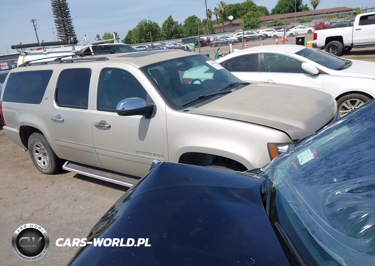 2014 Chevrolet Suburban 1500 Ltz