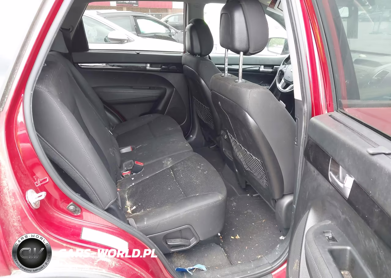 2015 Kia Sorento Lx VIN:5XYKTCA60FG561533 - 8