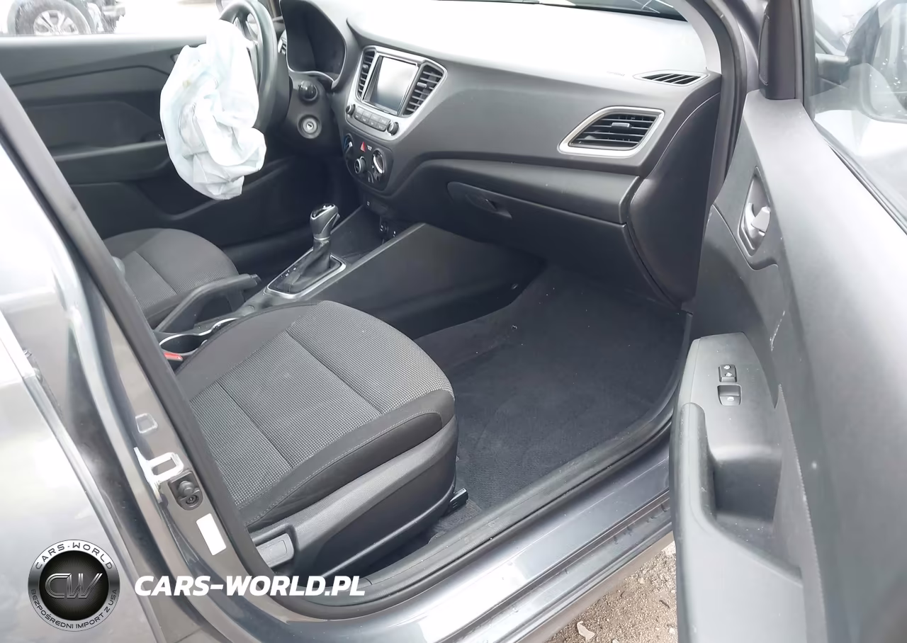 2018 Hyundai Accent Sel VIN:3KPC24A35JE022124 - 5