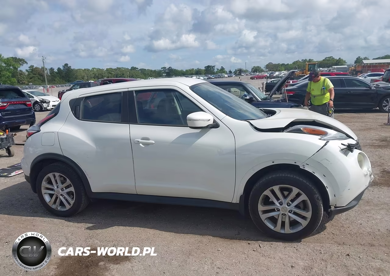 2015 Nissan Juke S VIN:JN8AF5MV6FT557514 - 13
