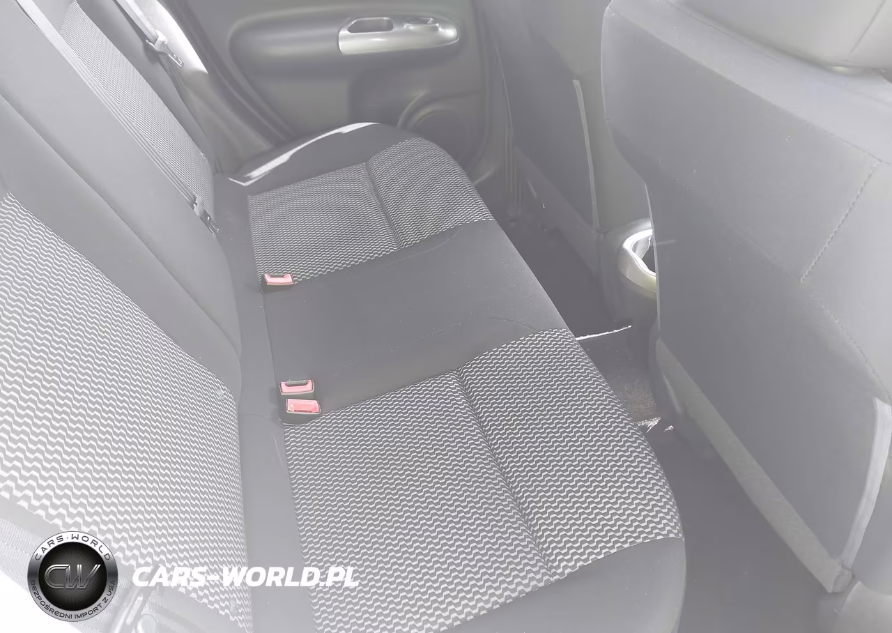 2015 Nissan Juke S VIN:JN8AF5MV6FT557514 - 8