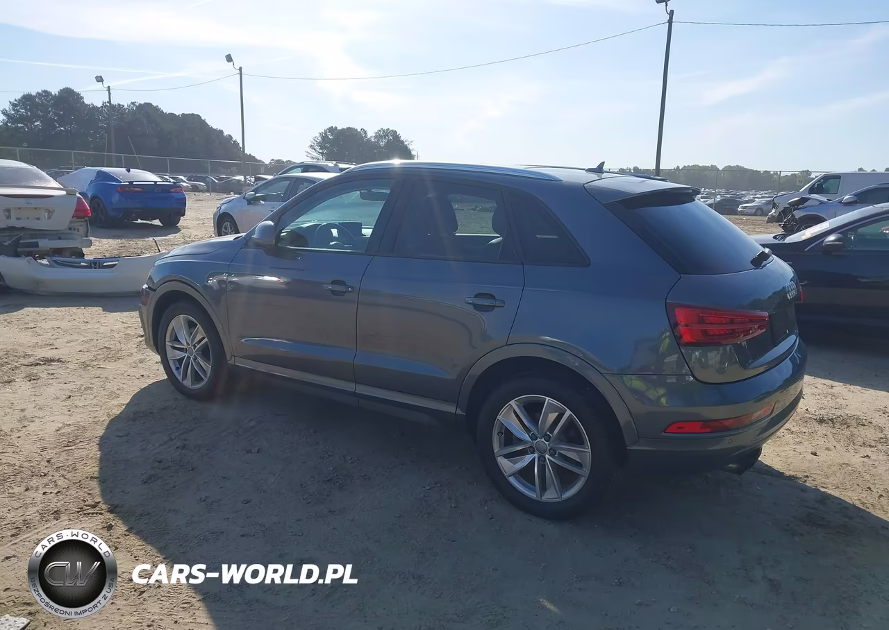 2017 Audi Q3 2.0T Premium VIN:WA1BCCFS3HR011165 - 3