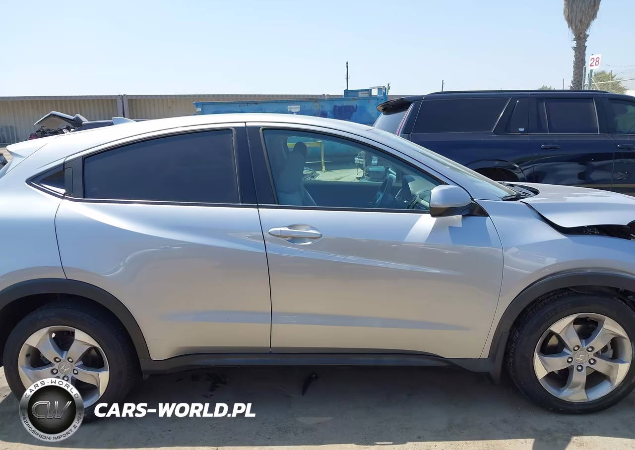 2019 Honda Hr-V Lx VIN:3CZRU5H36KG715820 - 14