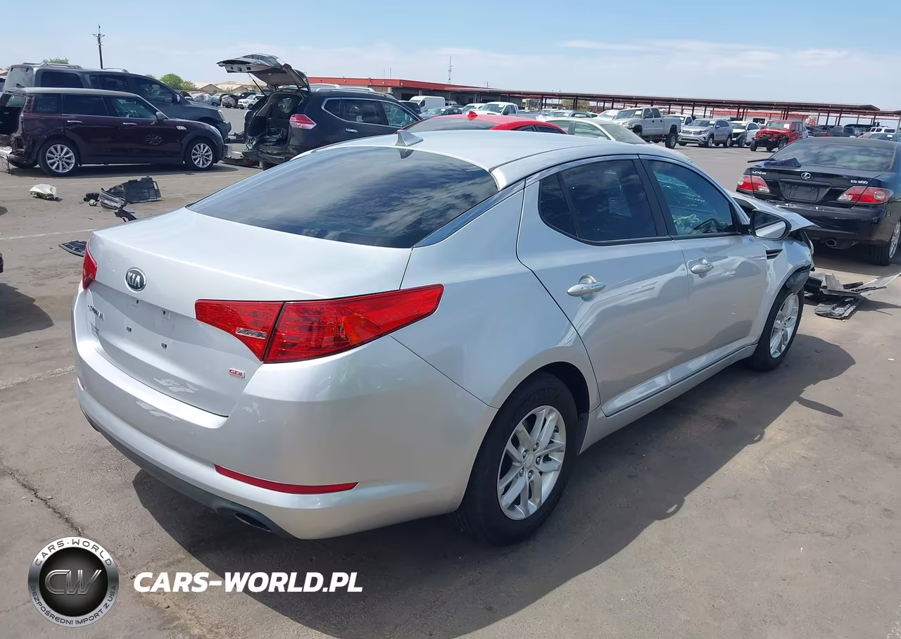 2013 Kia Optima Lx VIN:KNAGM4A73D5371567 - 4