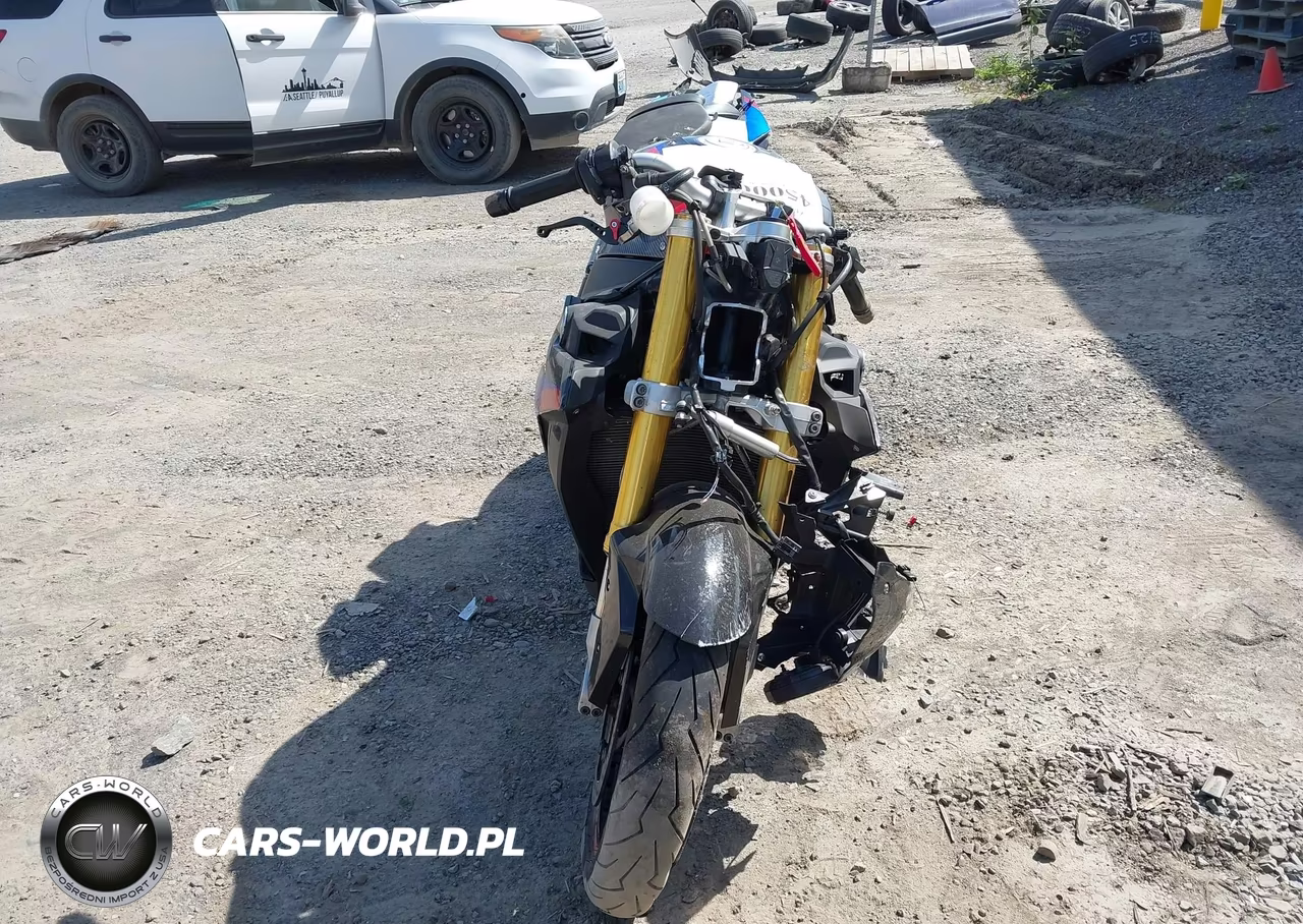 2014 BMW S 1000 R VIN:WB10D1200EZ198585 - 5
