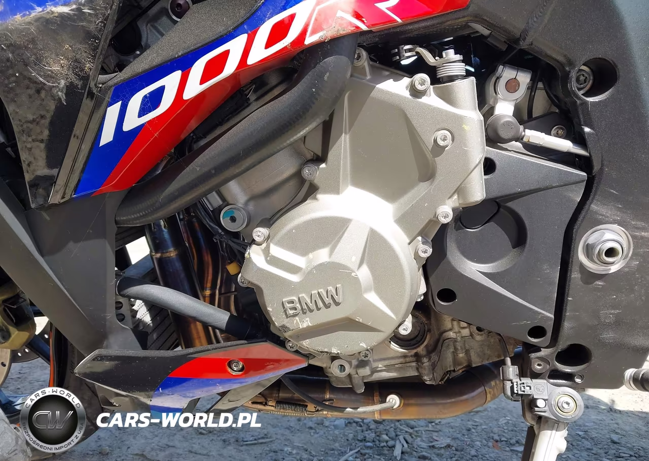 2014 BMW S 1000 R VIN:WB10D1200EZ198585 - 9
