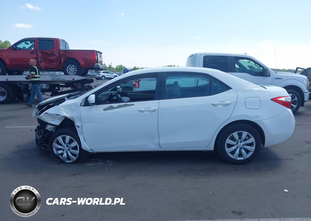 2016 Toyota Corolla Le VIN:5YFBURHE7GP550524 - 14