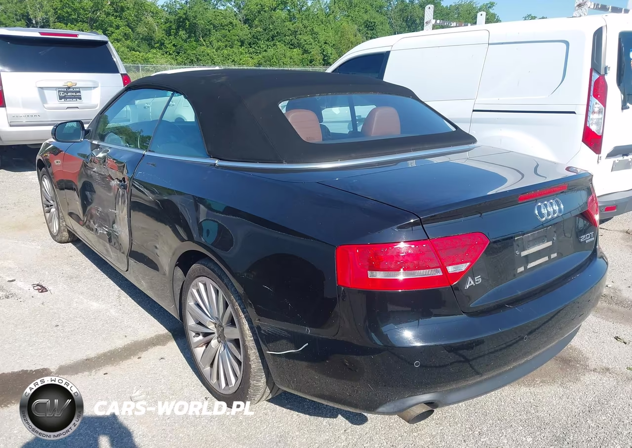 2011 Audi A5 2.0T Premium VIN:WAULFAFH6BN017158 - 3