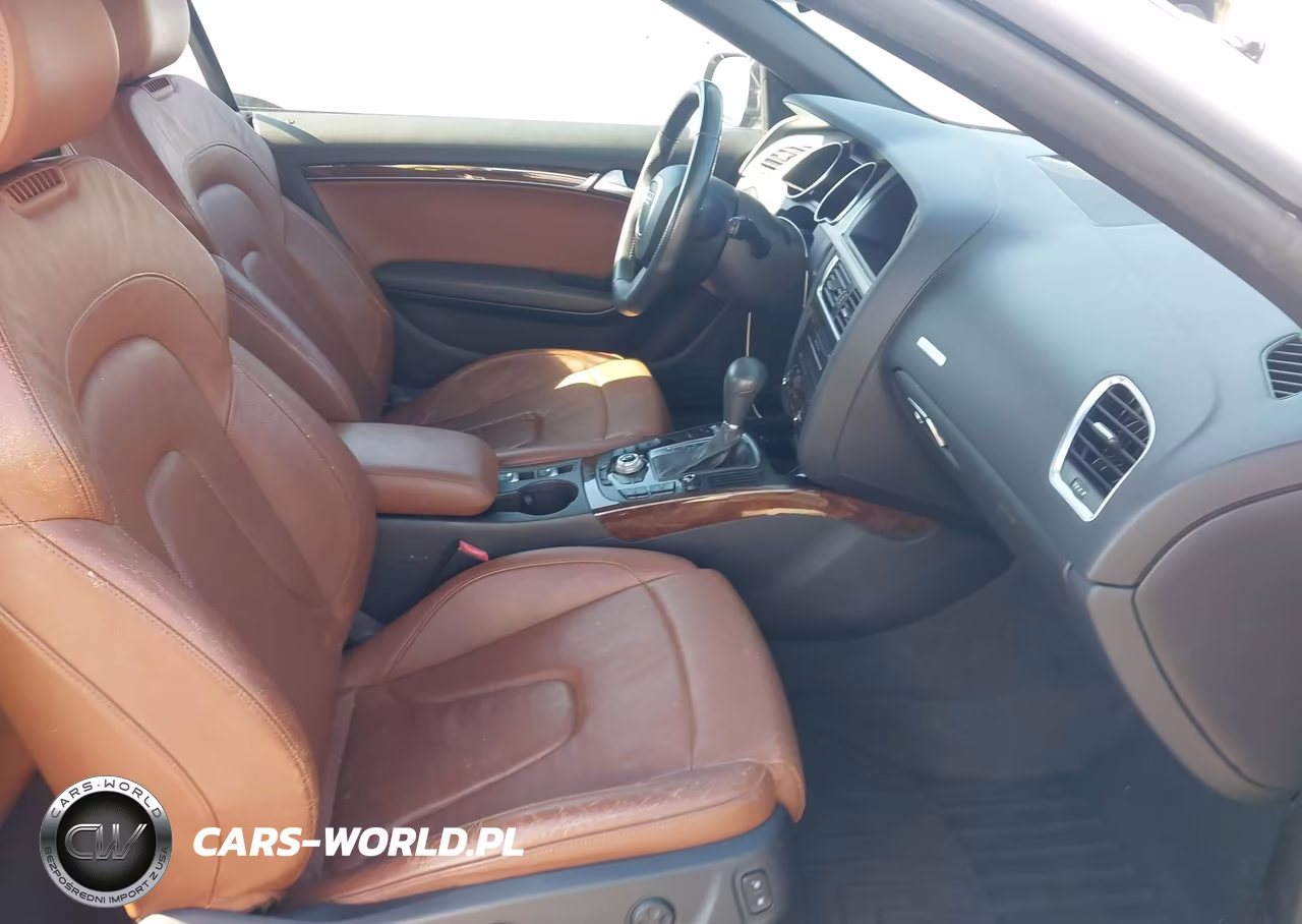2011 Audi A5 2.0T Premium VIN:WAULFAFH6BN017158 - 5