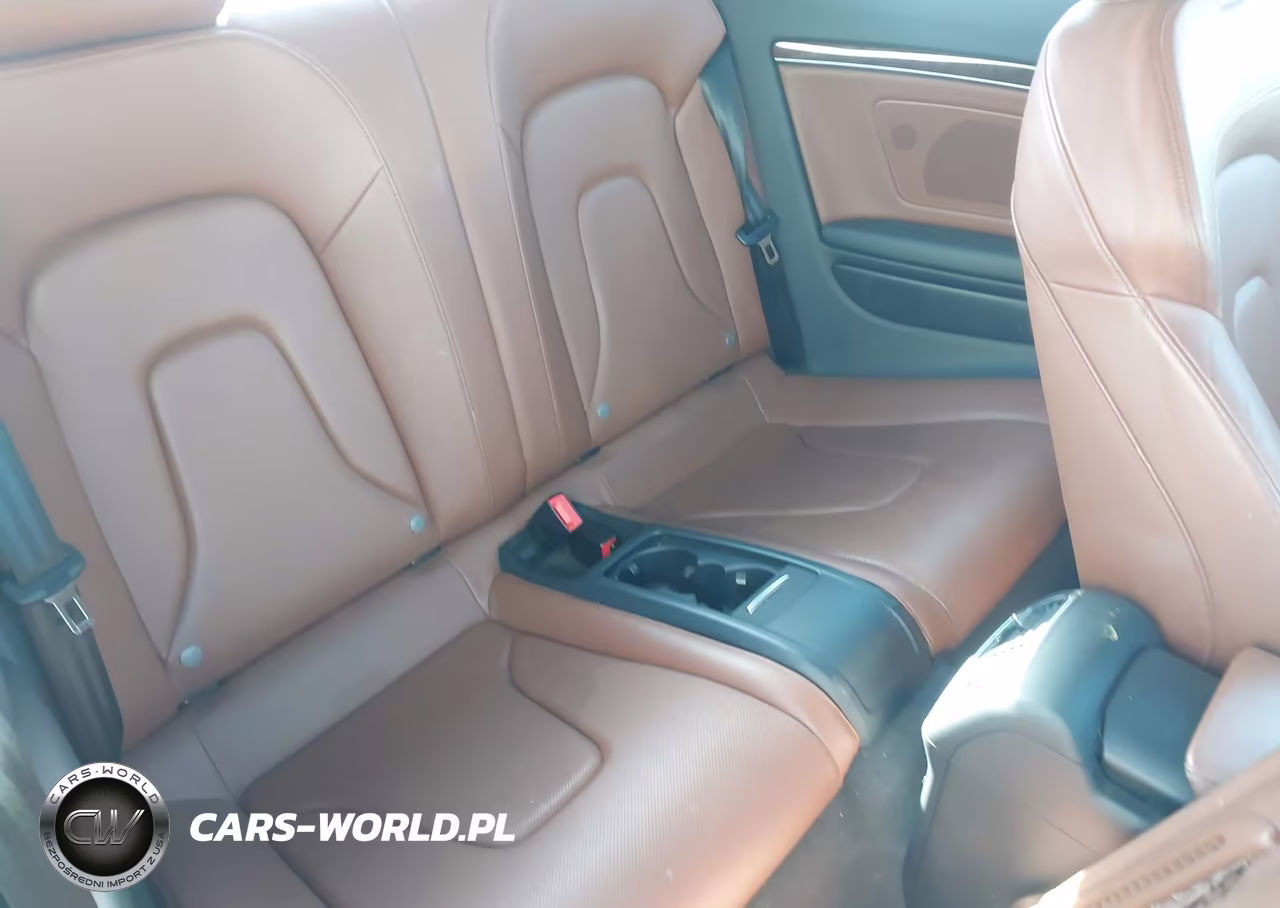 2011 Audi A5 2.0T Premium VIN:WAULFAFH6BN017158 - 8