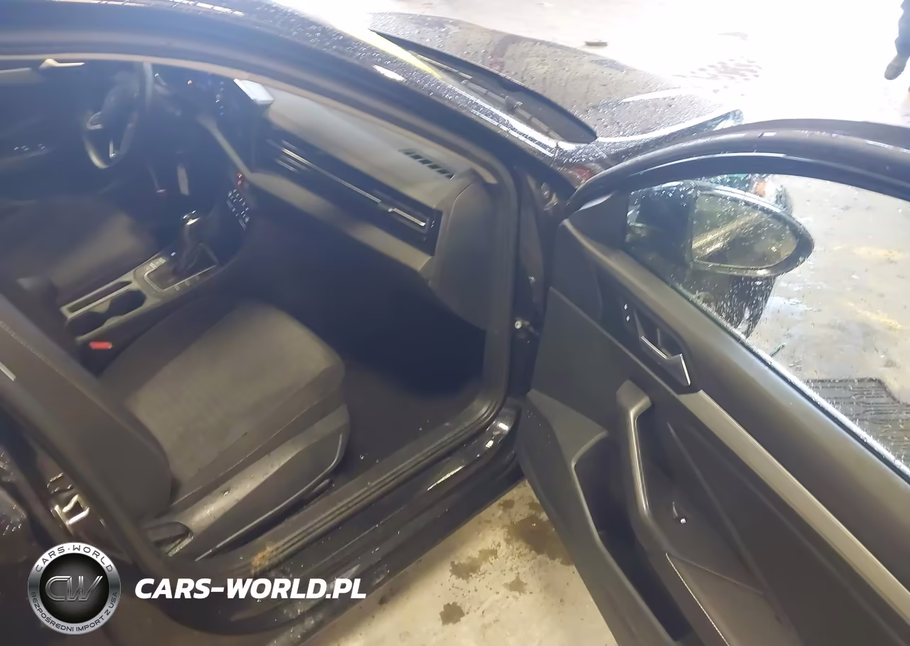 2025 Volkswagen Jetta 1.5T S VIN:3VW5X7BU1SM019065 - 5