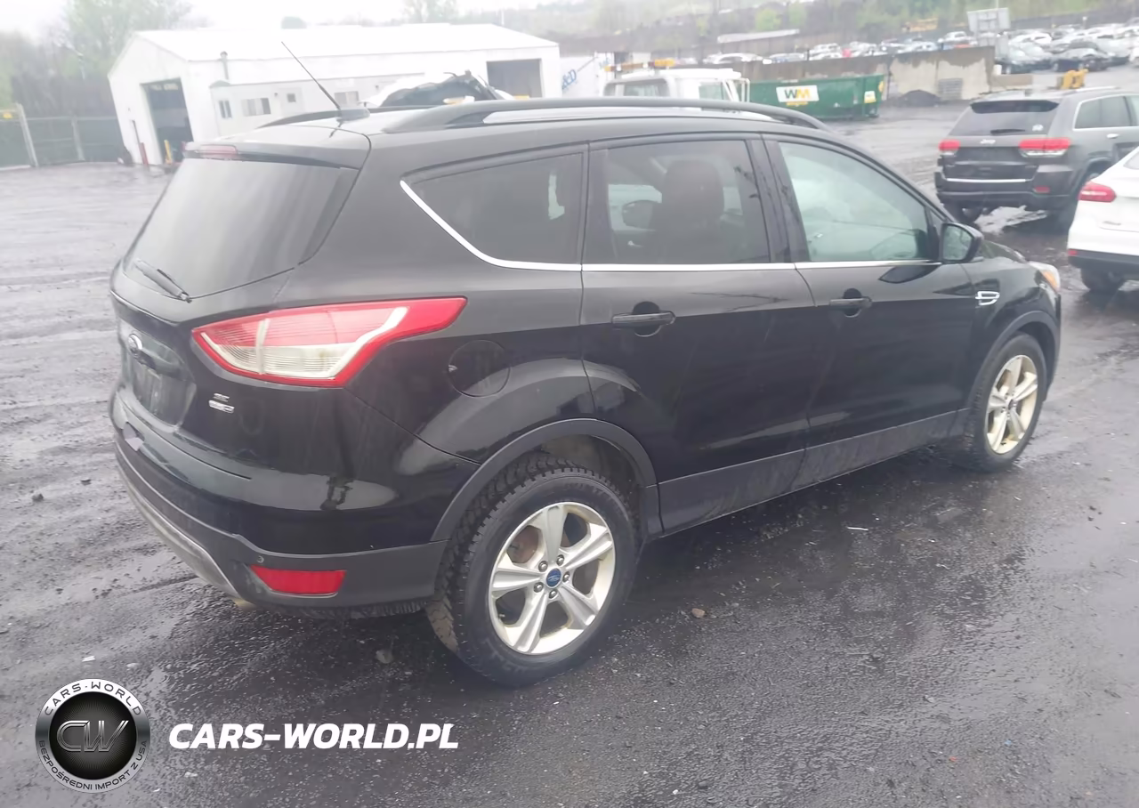 2016 Ford Escape Se VIN:1FMCU9GX5GUA88504 - 4