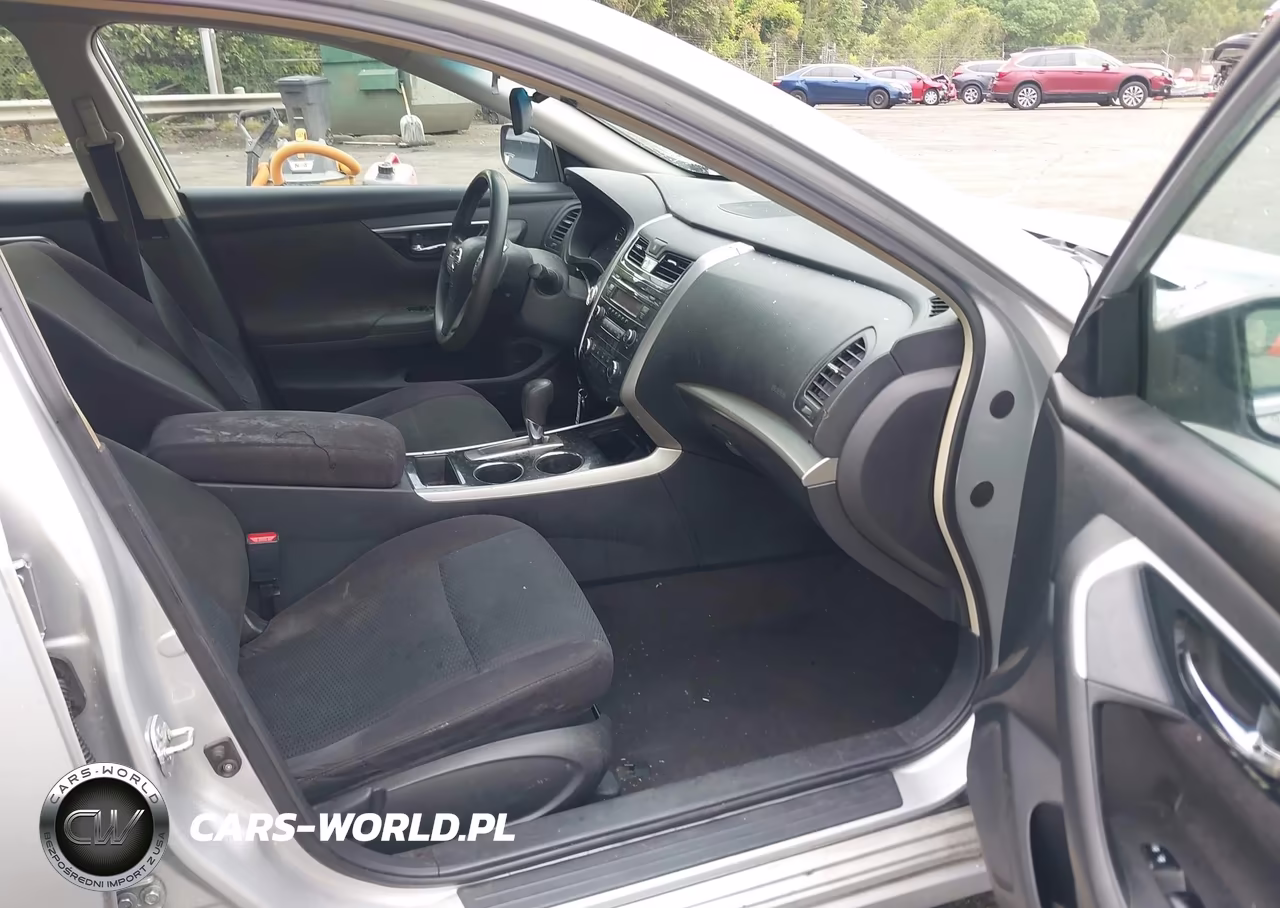 2013 Nissan Altima 2.5 S VIN:1N4AL3AP2DN557953 - 5