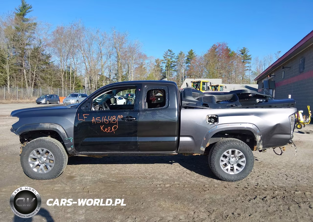 2017 Toyota Tacoma Sr5 V6 VIN:5TFSZ5AN4HX119971 - 15