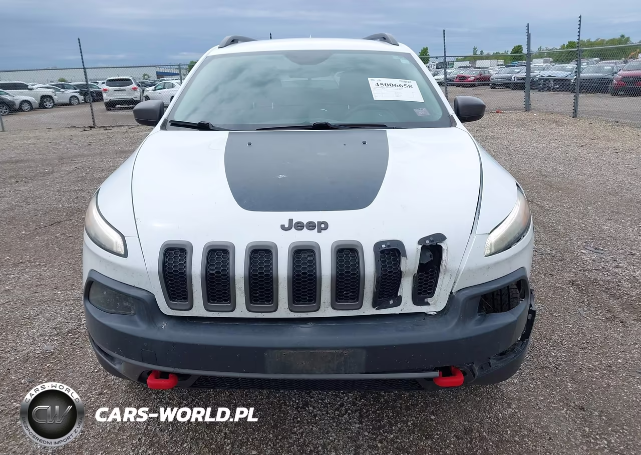 2015 Jeep Cherokee Trailhawk VIN:1C4PJMBS2FW786732 - 12