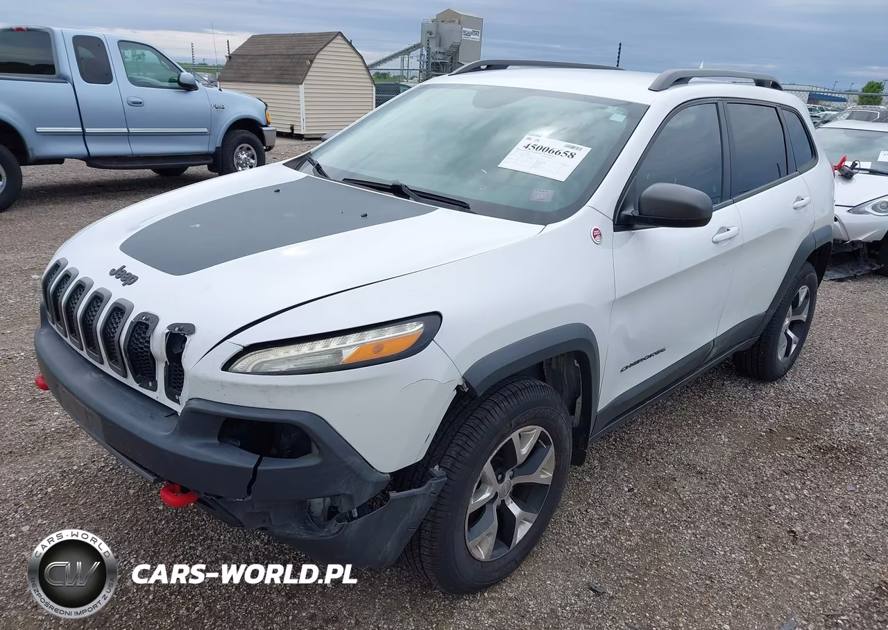 2015 Jeep Cherokee Trailhawk VIN:1C4PJMBS2FW786732 - 2