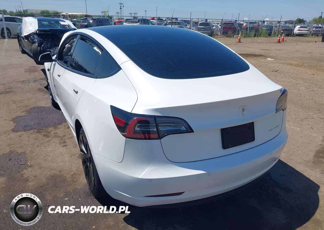 2022 Tesla Model 3 Long Range Dual Motor All-Wheel Drive VIN:5YJ3E1EB0NF229737 - 3