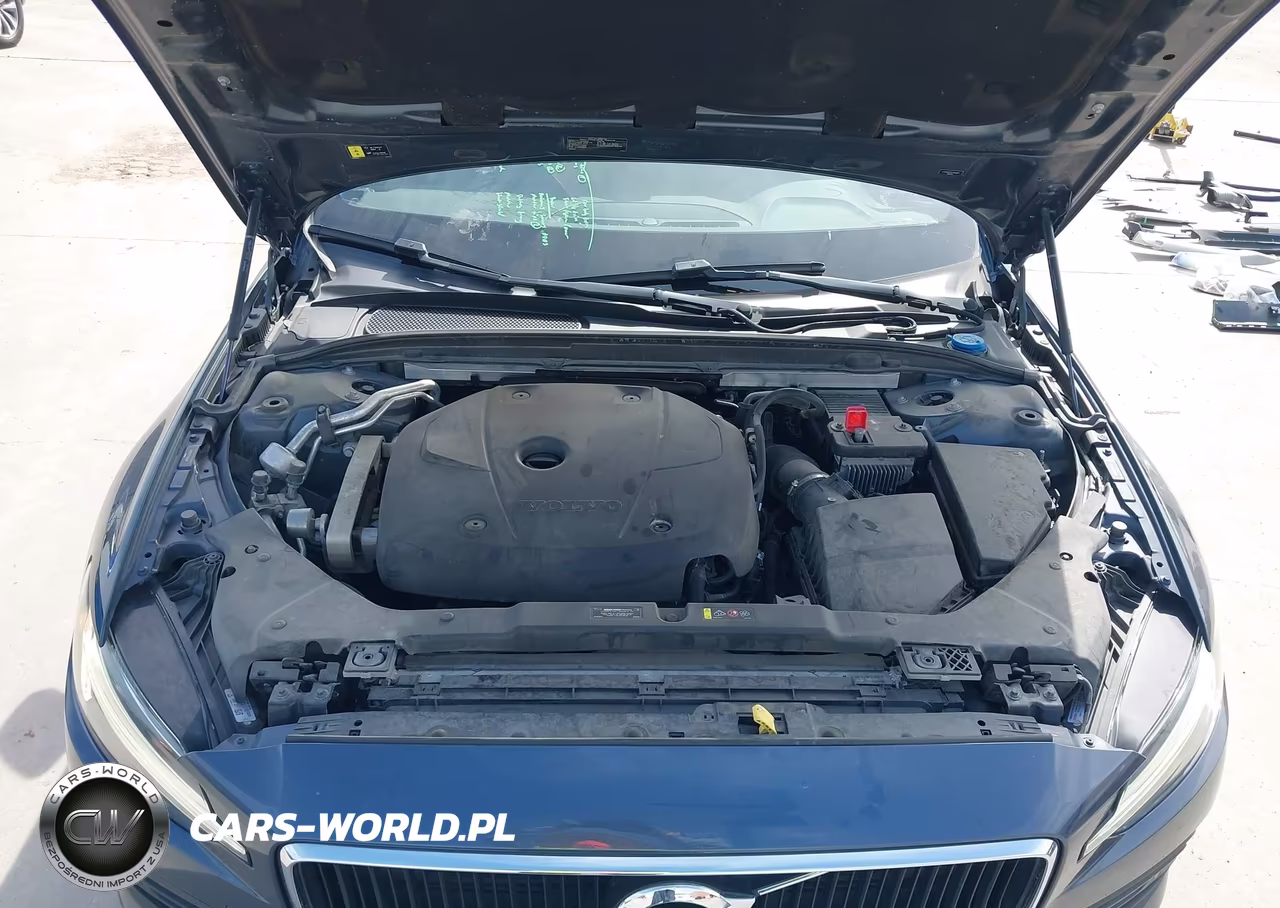 2020 Volvo S60 T5 Momentum VIN:7JR102FK7LG040971 - 10