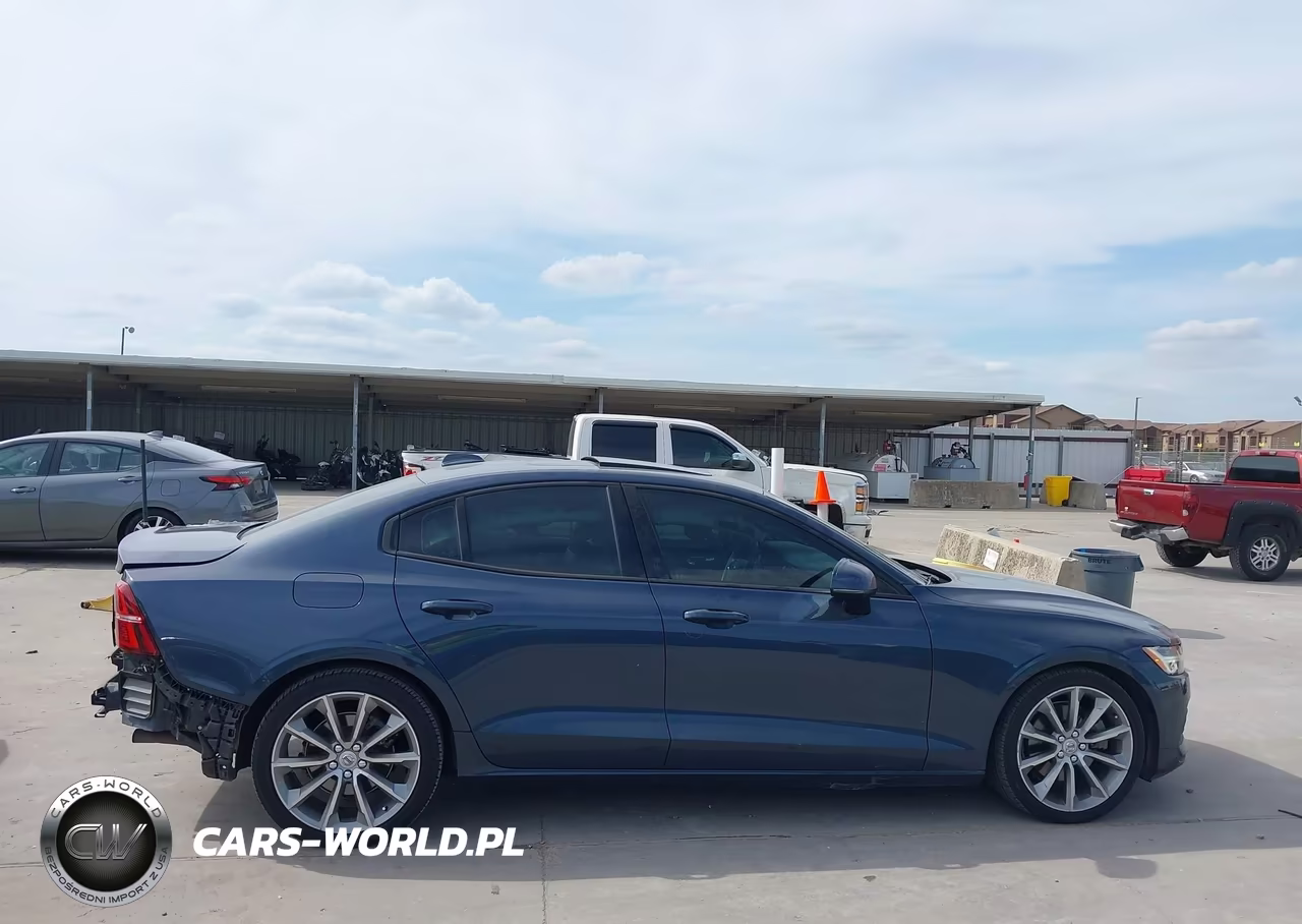 2020 Volvo S60 T5 Momentum VIN:7JR102FK7LG040971 - 14