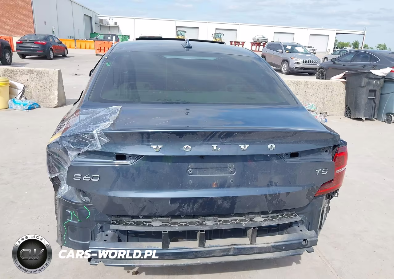 2020 Volvo S60 T5 Momentum VIN:7JR102FK7LG040971 - 17