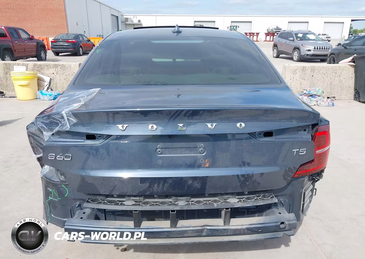 2020 Volvo S60 T5 Momentum VIN:7JR102FK7LG040971 - 6