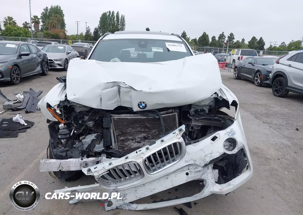 2016 BMW X3 xDrive28I VIN:5UXWX9C54G0D95135 - 12