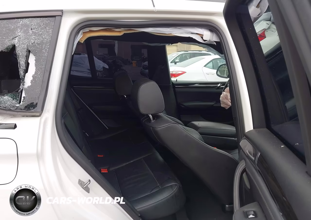 2016 BMW X3 xDrive28I VIN:5UXWX9C54G0D95135 - 8