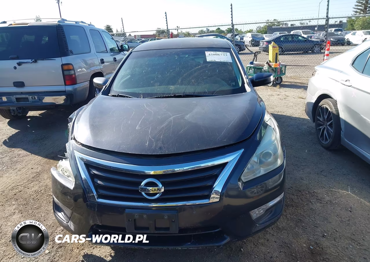 2014 Nissan Altima 2.5 S VIN:1N4AL3AP3EC322555 - 12