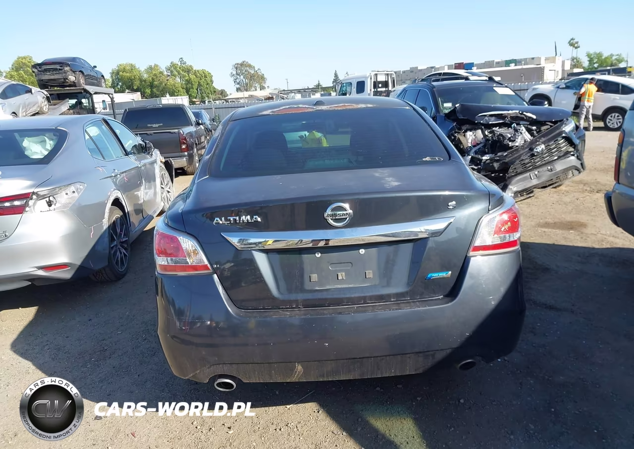 2014 Nissan Altima 2.5 S VIN:1N4AL3AP3EC322555 - 16
