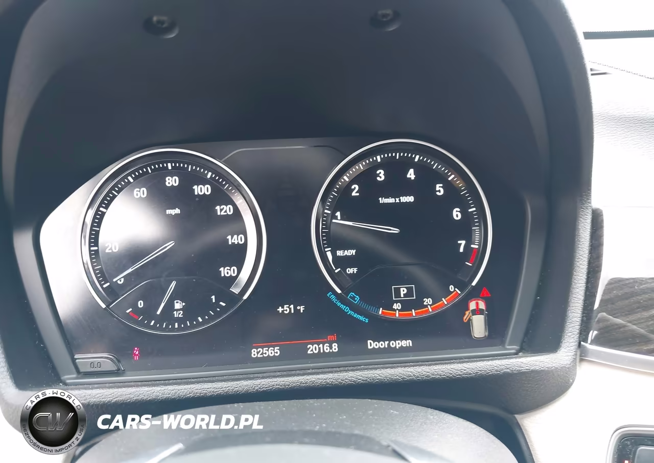 2018 BMW X1 xDrive28I VIN:WBXHT3C33J5L27601 - 7