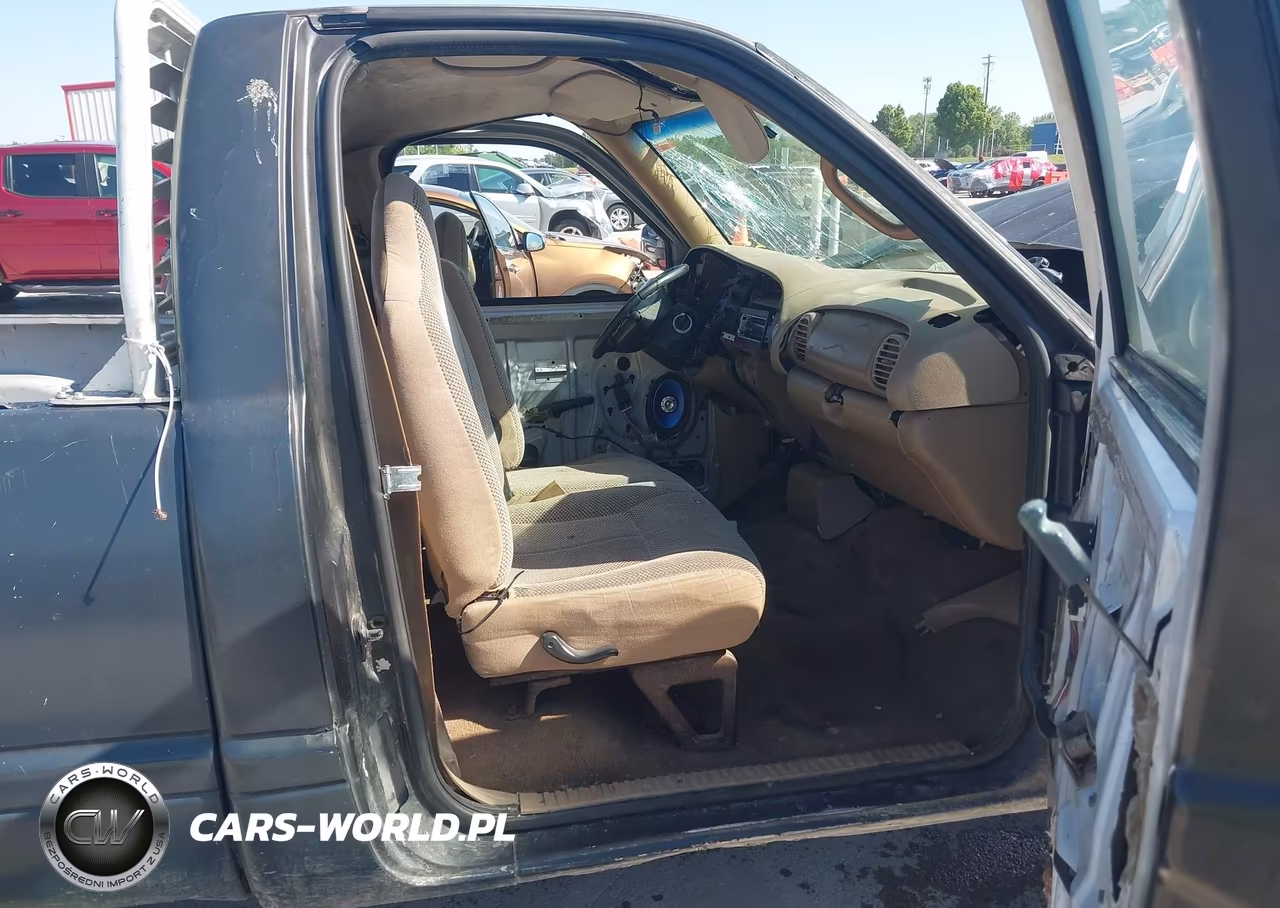 2000 Dodge Ram 1500 St VIN:1B7HC16Y8YS515373 - 5