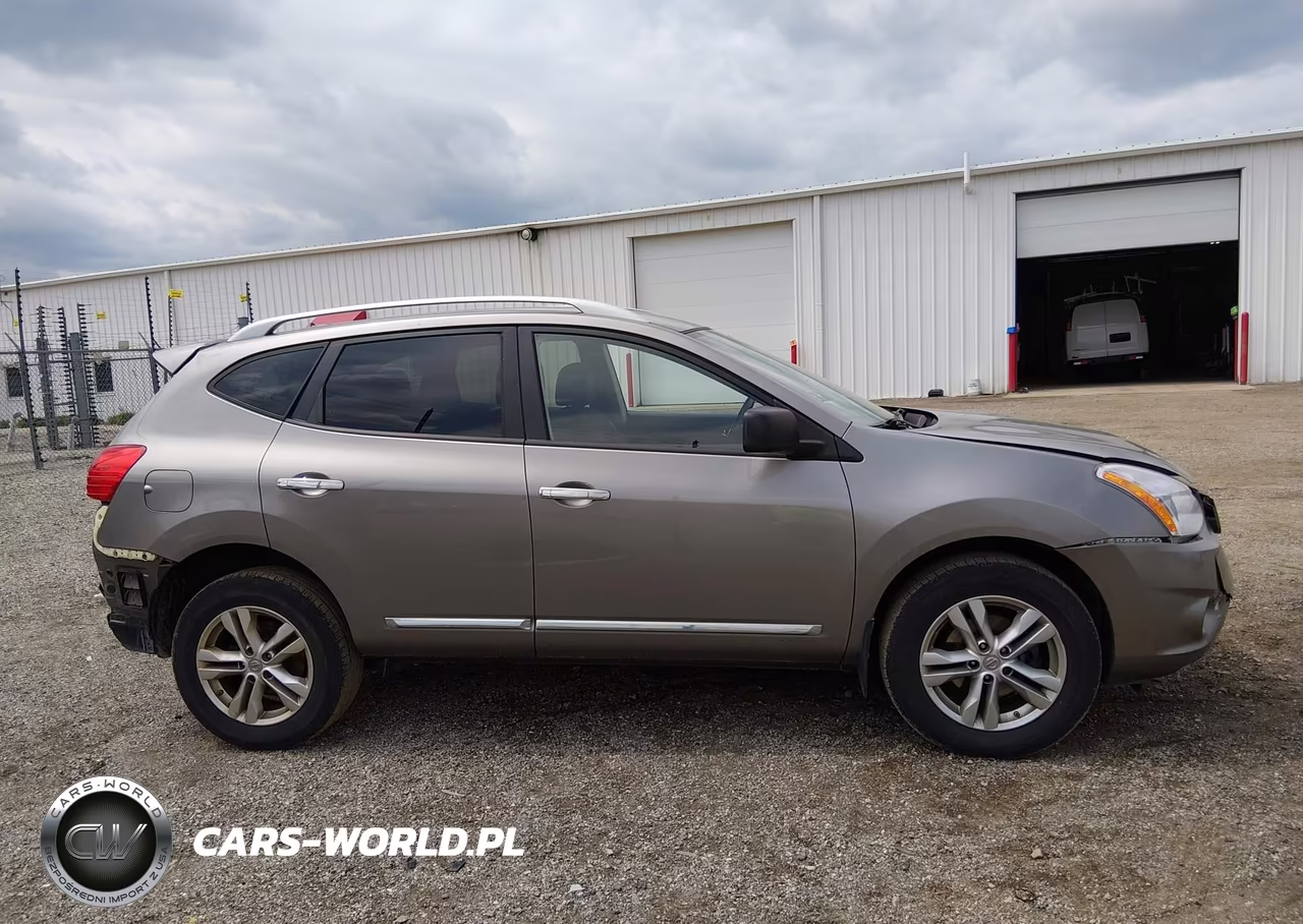 2015 Nissan Rogue Select S VIN:JN8AS5MT5FW156884 - 13
