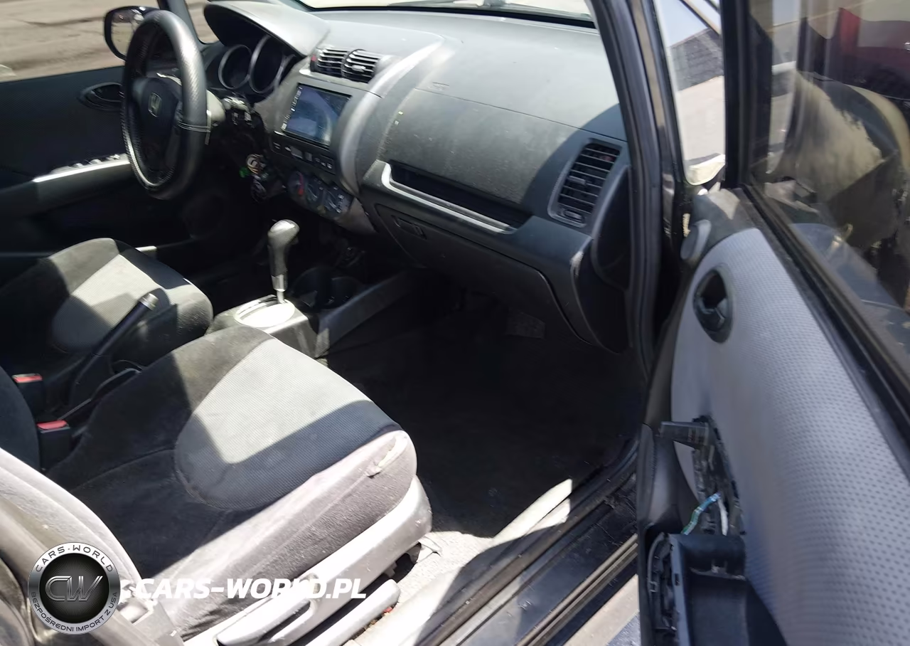 2007 Honda Fit Sport VIN:JHMGD38677S037508 - 5