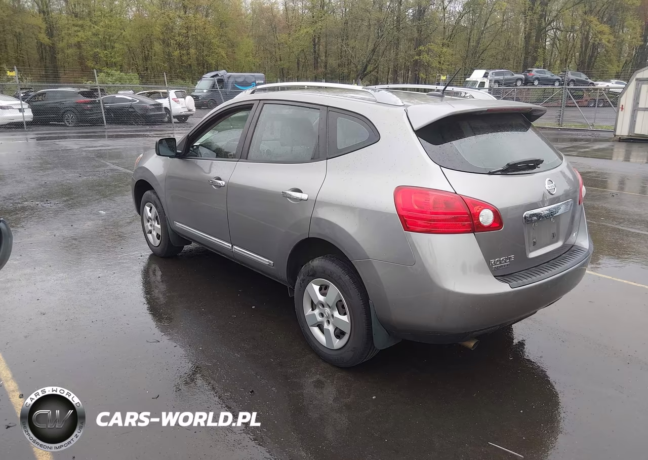 2014 Nissan Rogue Select S VIN:JN8AS5MV8EW707096 - 3
