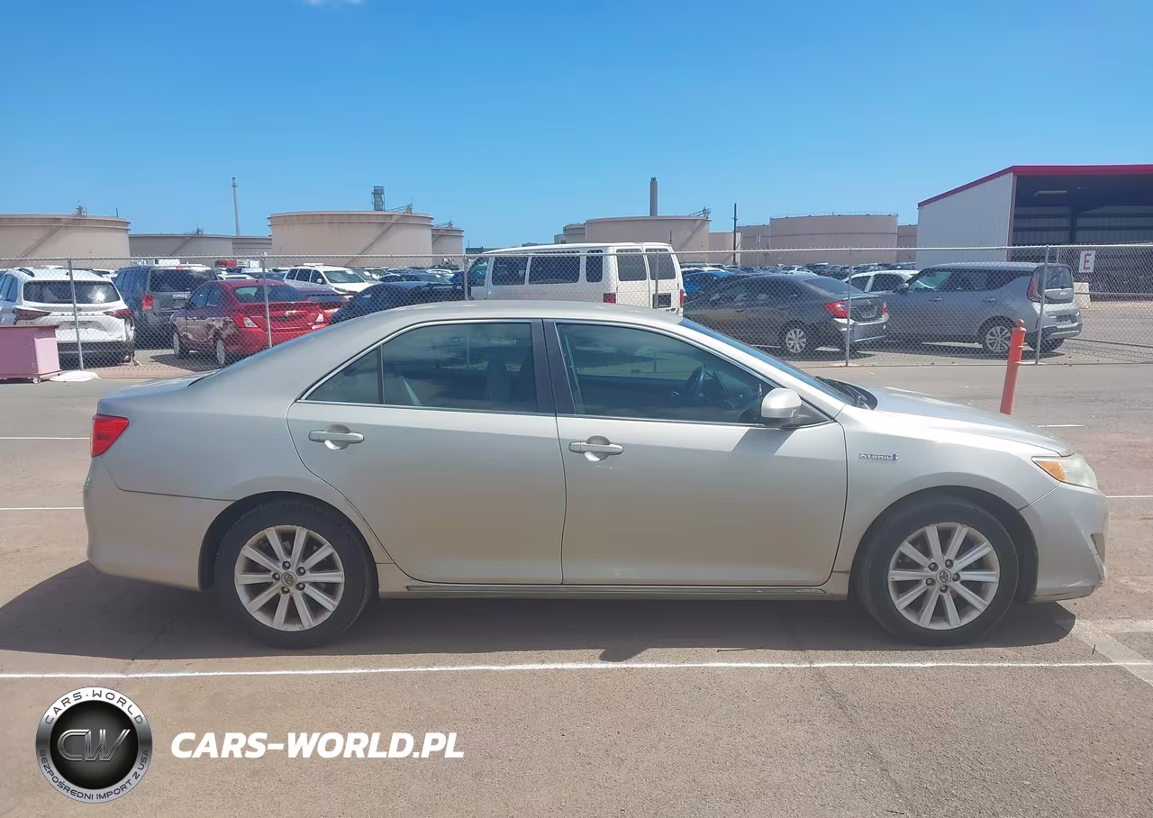 2013 Toyota Camry Hybrid Xle VIN:4T1BD1FK0DU083175 - 13