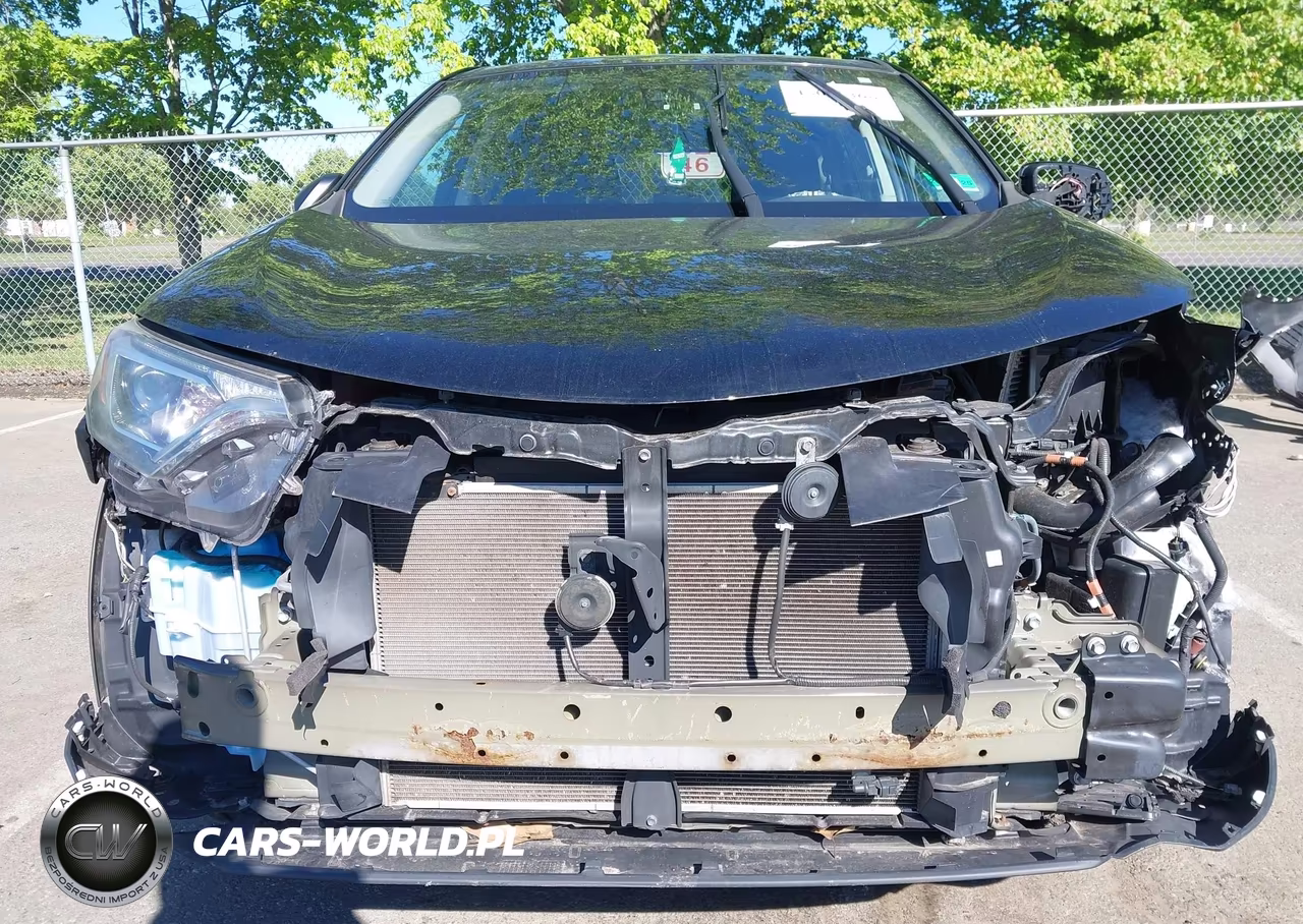 2018 Toyota Rav4 Le VIN:2T3BFREV7JW819973 - 11