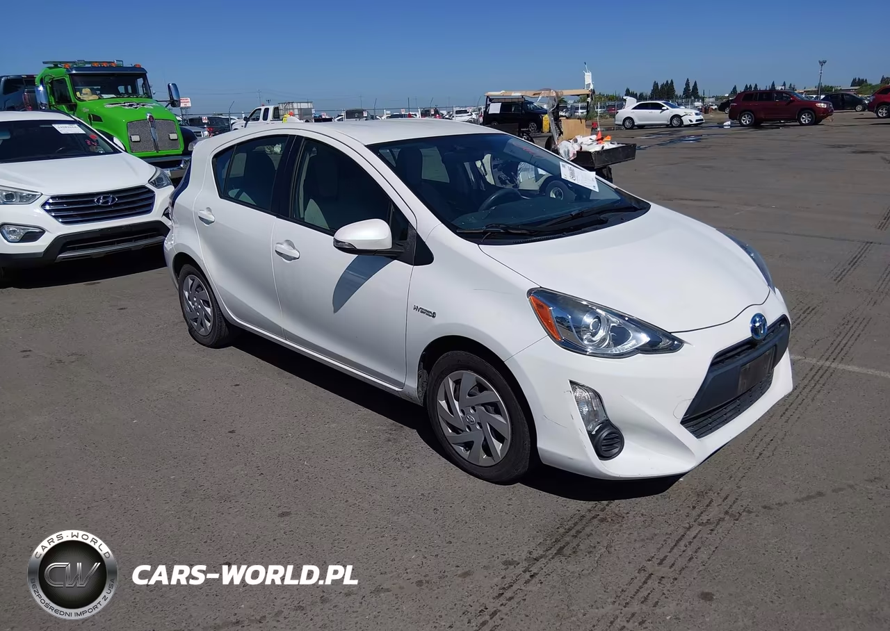 2015 Toyota Prius C Four-One-Three-Two