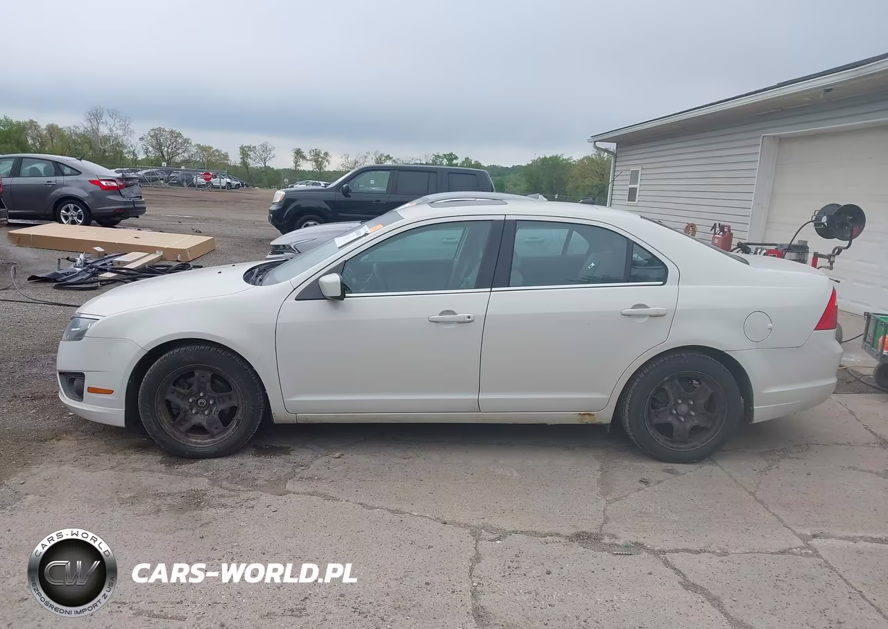 2011 Ford Fusion Se VIN:3FAHP0HA2BR120158 - 14