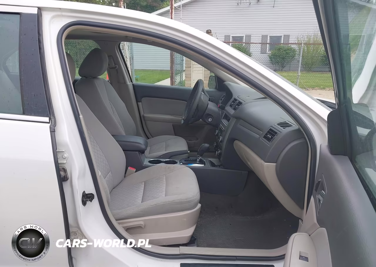 2011 Ford Fusion Se VIN:3FAHP0HA2BR120158 - 5