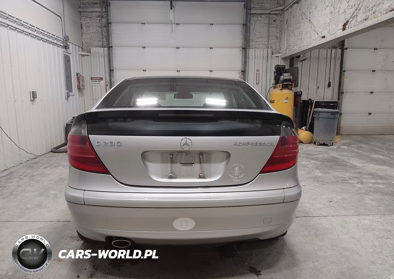 2002 Mercedes-Benz C 230K Sport Coupe VIN:WDBRN47J92A367571 - 15