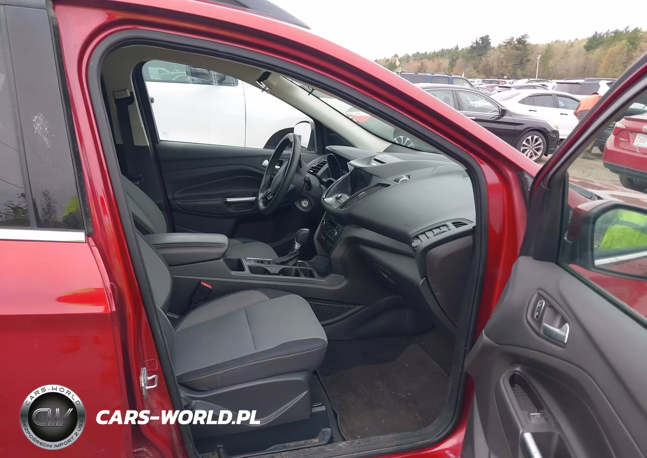 2017 Ford Escape Se VIN:1FMCU0GD5HUC09731 - 5