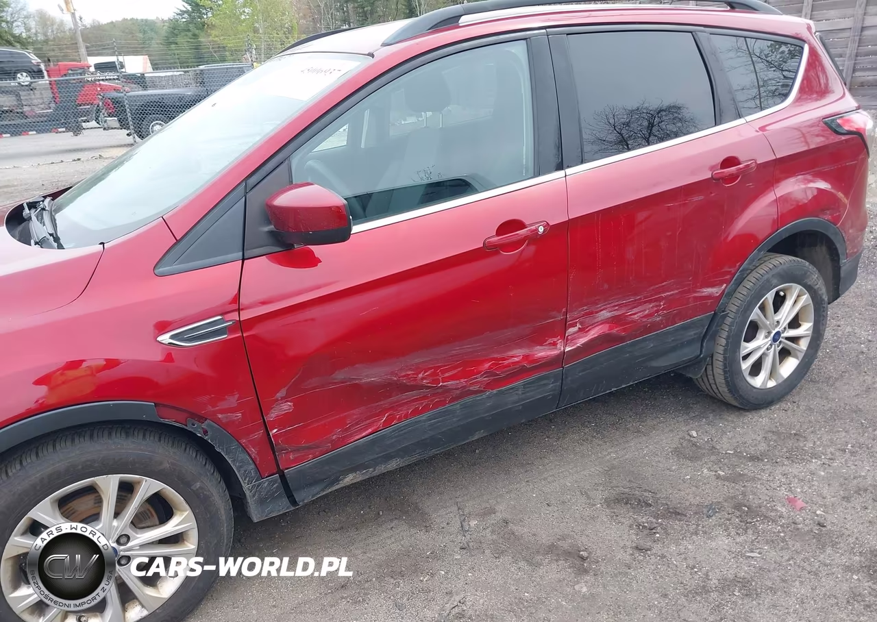 2017 Ford Escape Se VIN:1FMCU0GD5HUC09731 - 6