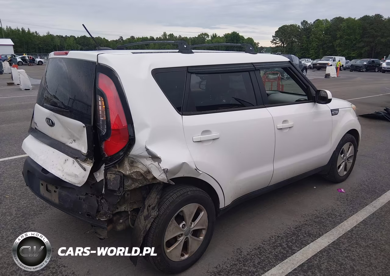2015 Kia Soul VIN:KNDJN2A28F7143554 - 4