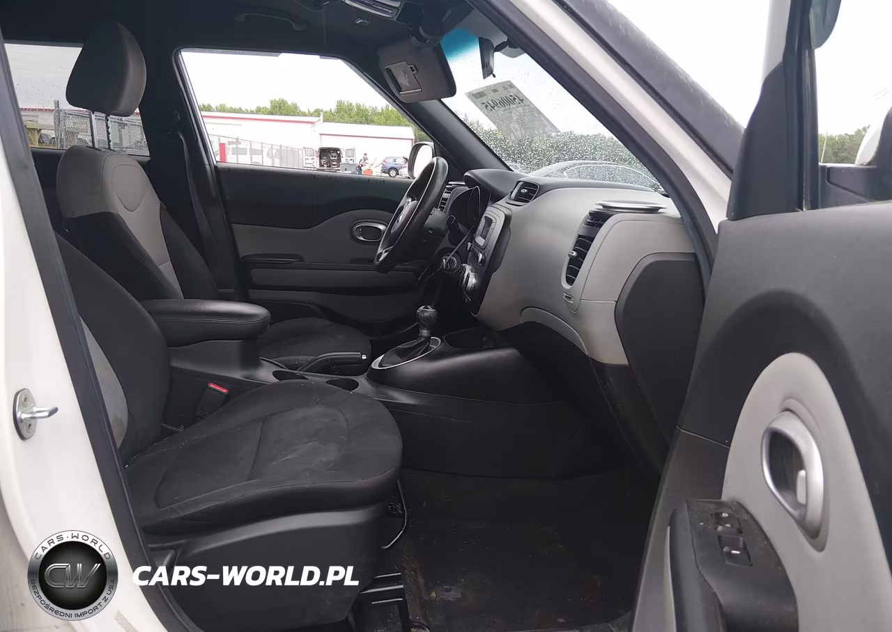 2015 Kia Soul VIN:KNDJN2A28F7143554 - 5