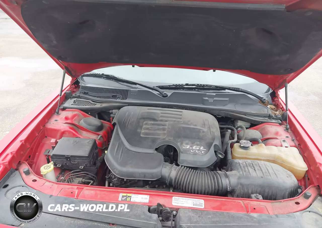 2015 Dodge Challenger Sxt VIN:2C3CDZAG9FH720648 - 10