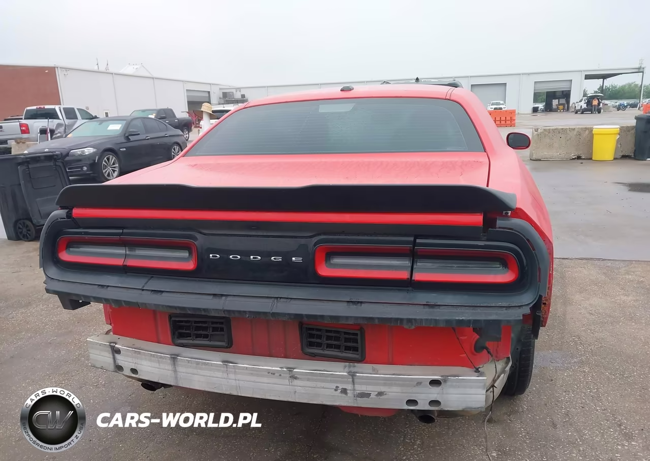 2015 Dodge Challenger Sxt VIN:2C3CDZAG9FH720648 - 16