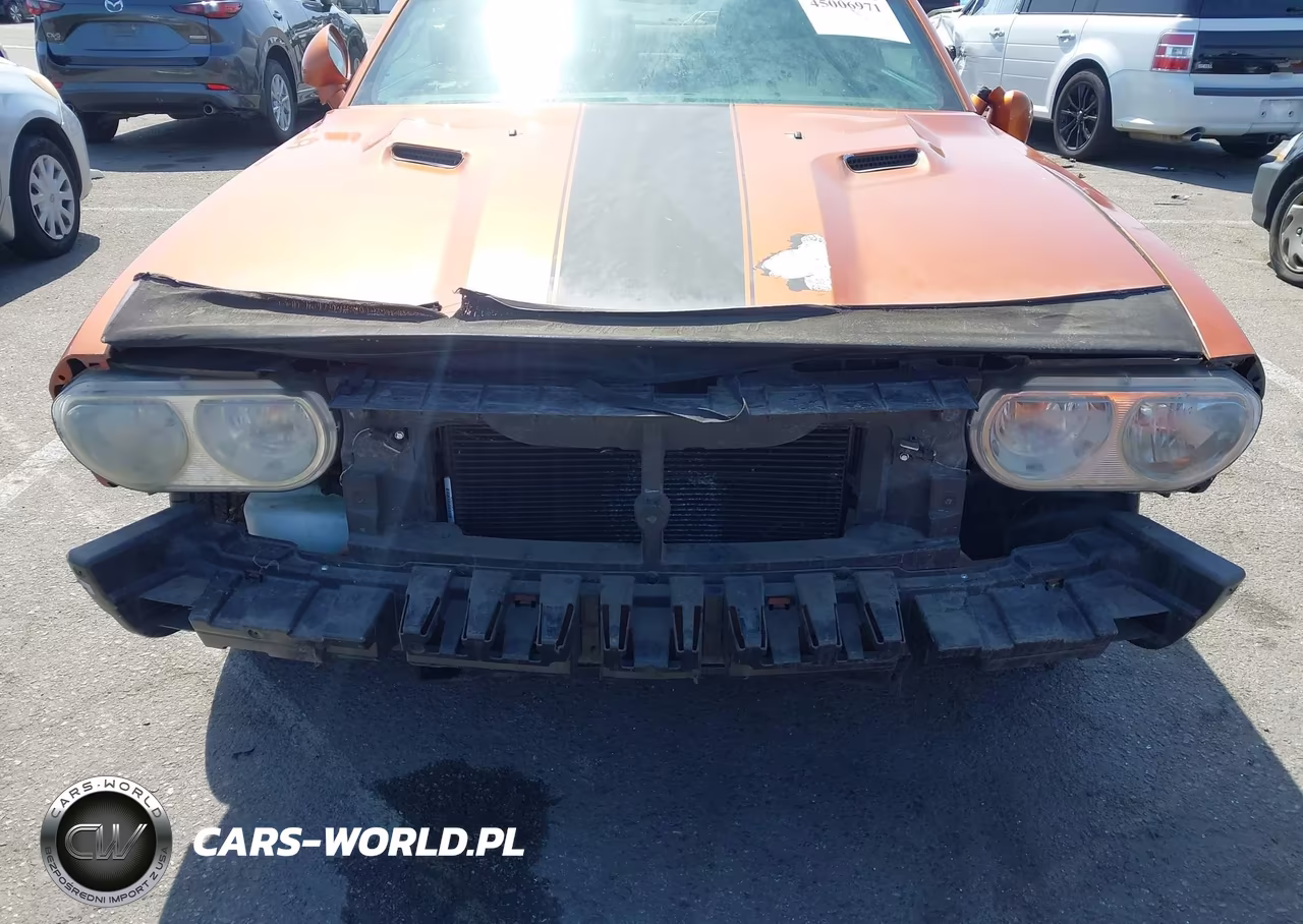 2011 Dodge Challenger VIN:2B3CJ4DG9BH581586 - 6