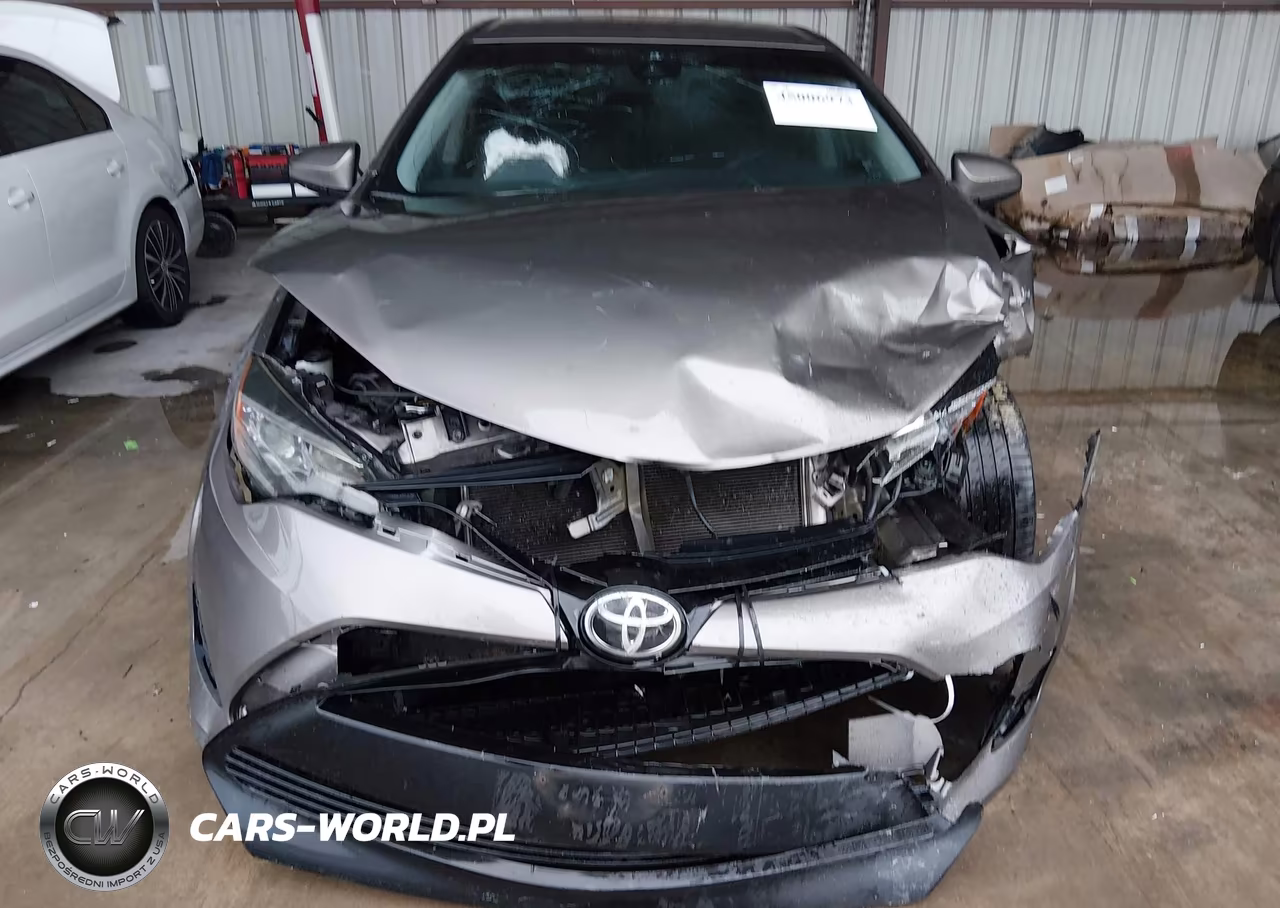 2017 Toyota Corolla Le VIN:2T1BURHEXHC868140 - 13