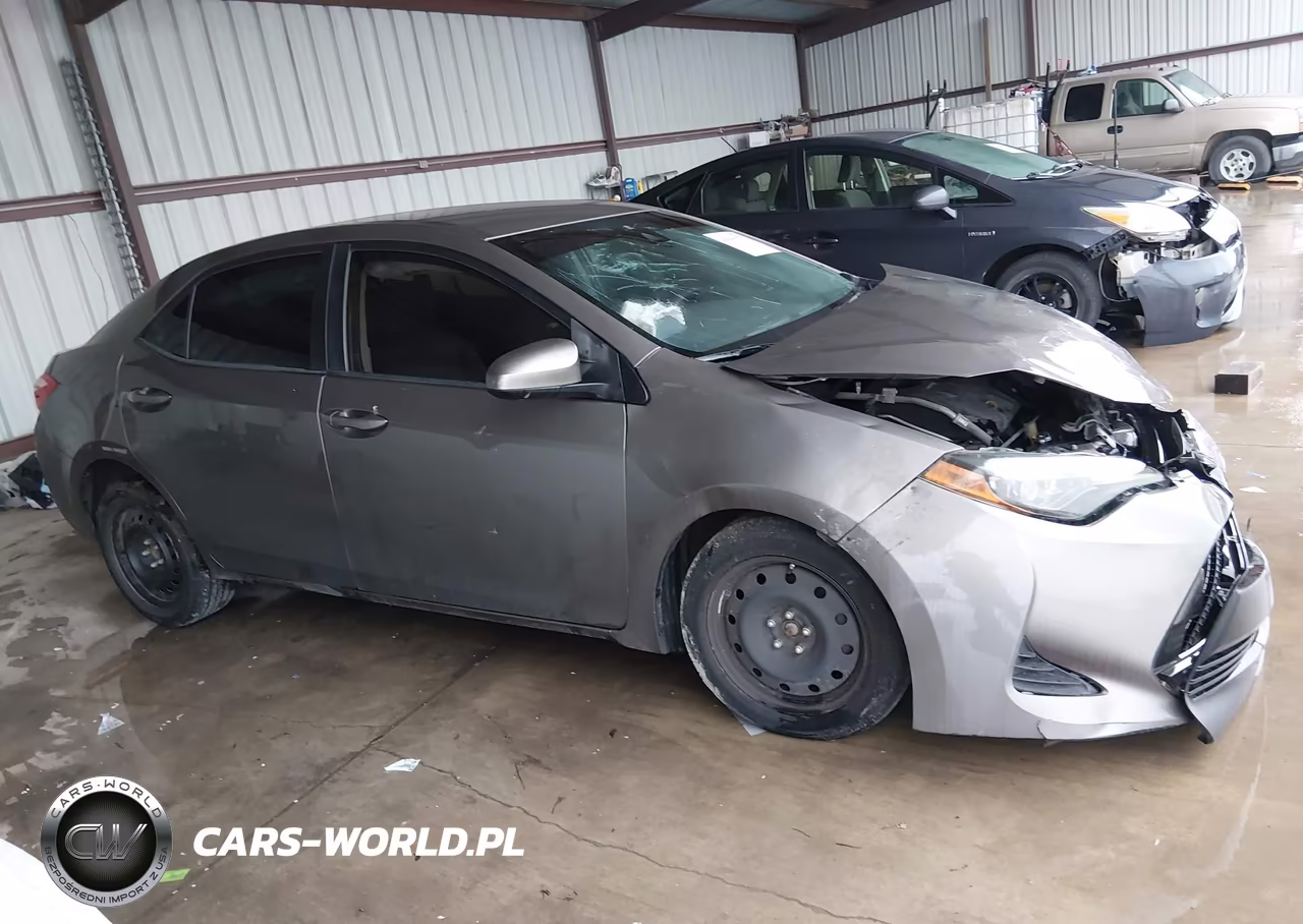 2017 Toyota Corolla Le VIN:2T1BURHEXHC868140 - 14