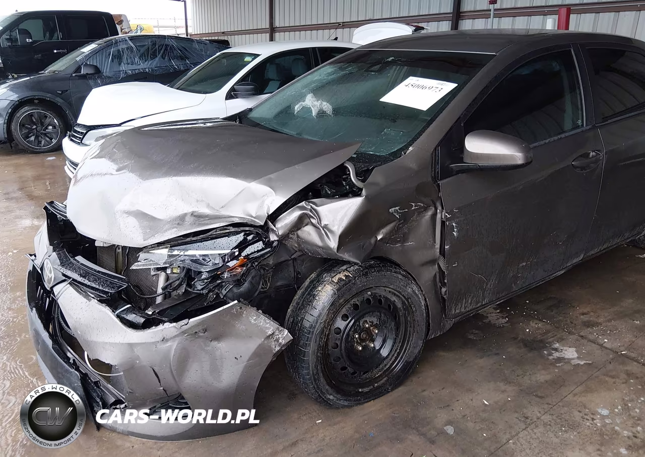 2017 Toyota Corolla Le VIN:2T1BURHEXHC868140 - 19